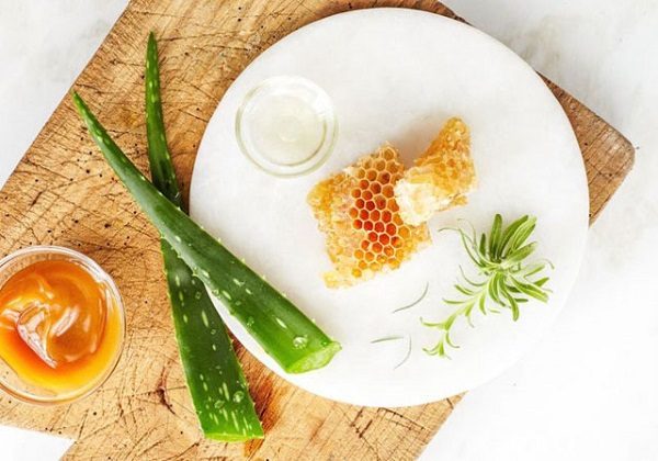  Proprietà medicinali di aloe con miele