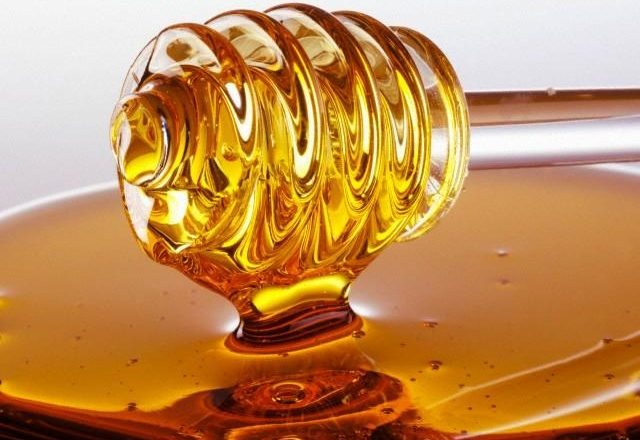  how to make homemade hair masks with honey