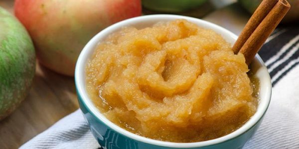  Apple puree for freezing