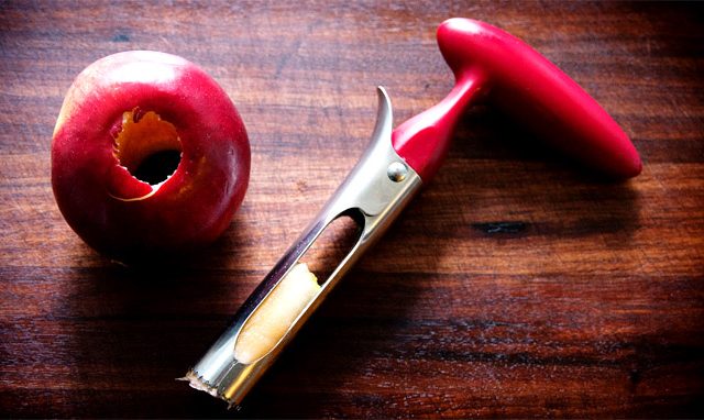  Apples core remover