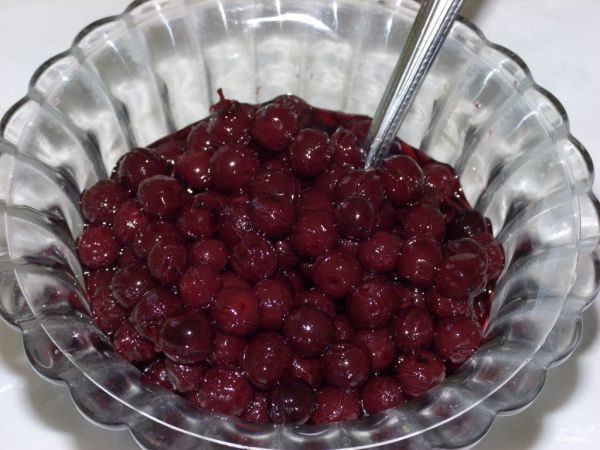  Marmellata di ciliegie rosse