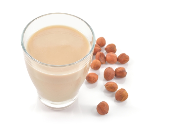 Le nocciole sono utilizzate nelle ricette della medicina tradizionale come maschere facciali, tinture e decotti.