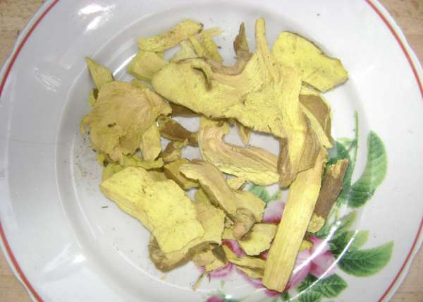  The roots of barberry should not be used for hypotension, pregnancy, liver cirrhosis and acute manifestations of hepatitis.