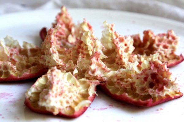  For decoction and infusions use both dried and fresh pomegranate peels.