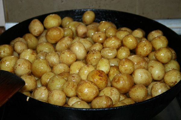  Se hai bisogno di patate fresche per cucinare, devi scavare a fine luglio.