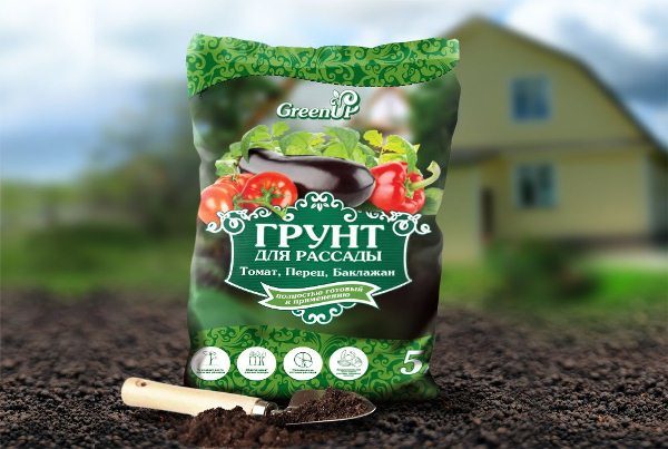  Ready soil mix for growing seedlings of pepper
