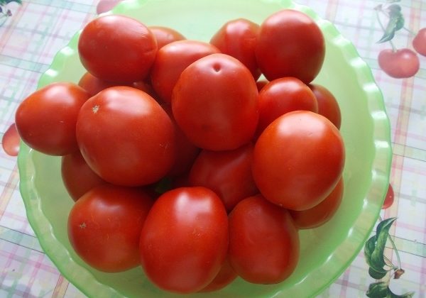  Fructe de tomate Countryman are o aroma bogata si gust excelent