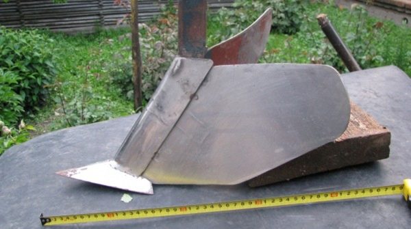 Knife for hilling potatoes