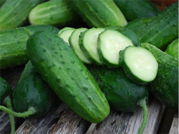  Greutatea medie a fructului soiului - de la 100 la 200 de grame