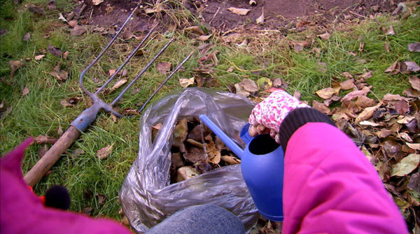  Il materiale del compost deve essere ricco di umidità.