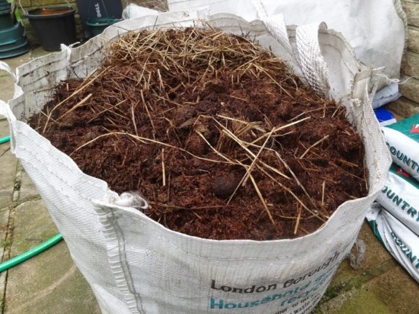  Compoziția îngrășământului natural este bogată în minerale