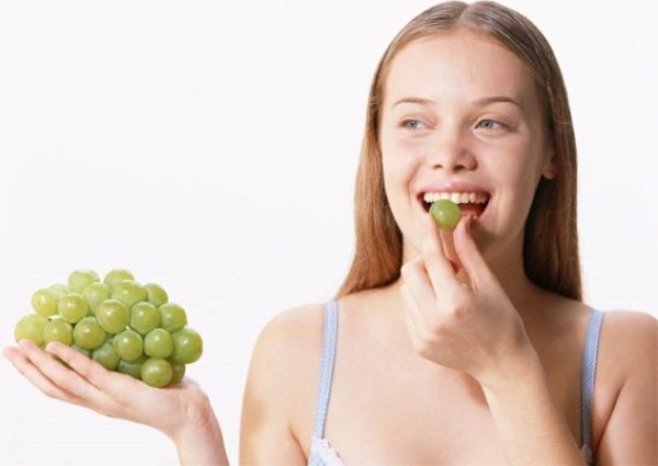  Excessive consumption of grapes can cause undesirable side effects.