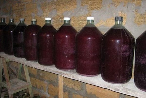  The best way to clean wine - long exposure