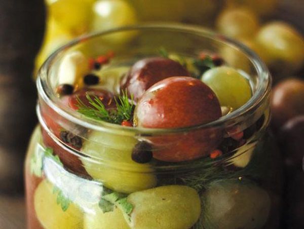  Pickled grapes